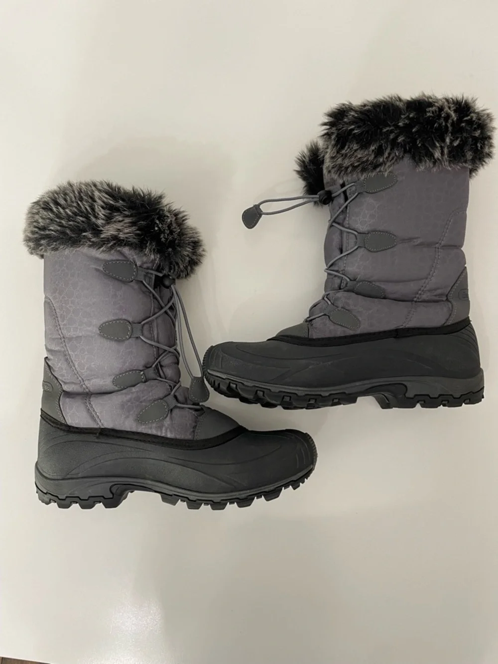 Kamik Women's Momentum Gray Winter Snow Boots, size 10